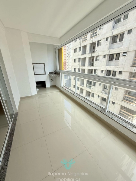 Apartamento a venda em Itapema com 2 quartos sendo 2 suítes e 2 vagas: 5ª foto da galeria de imagens do imóvel