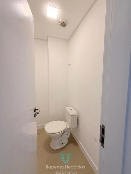 Apartamento a venda em Itapema com 2 quartos sendo 2 suítes e 2 vagas: 7ª foto da galeria de imagens do imóvel