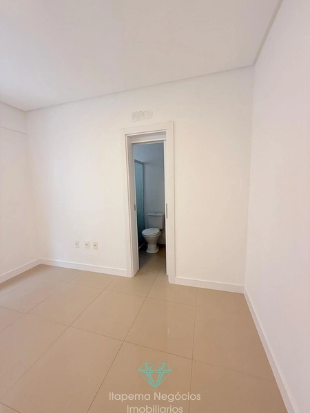 Apartamento a venda em Itapema com 2 quartos sendo 2 suítes e 2 vagas: 15ª foto da galeria de imagens do imóvel