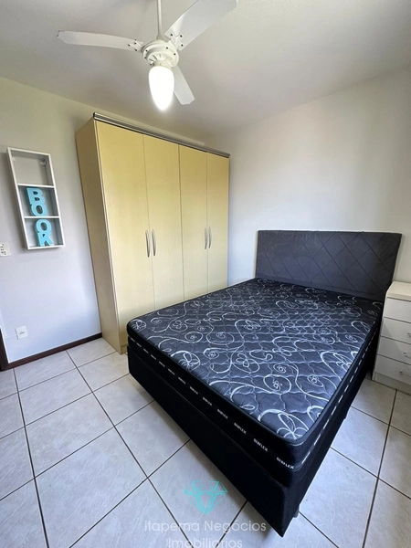 apartamento mobiliado 3 quartos na Meia Praia: 16ª foto da galeria de imagens do imóvel