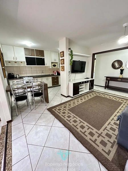 apartamento mobiliado 3 quartos na Meia Praia: 5ª foto da galeria de imagens do imóvel