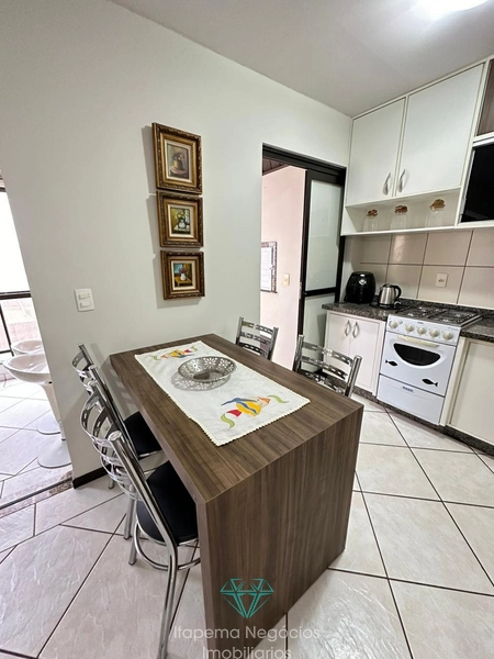 apartamento mobiliado 3 quartos na Meia Praia: 13ª foto da galeria de imagens do imóvel