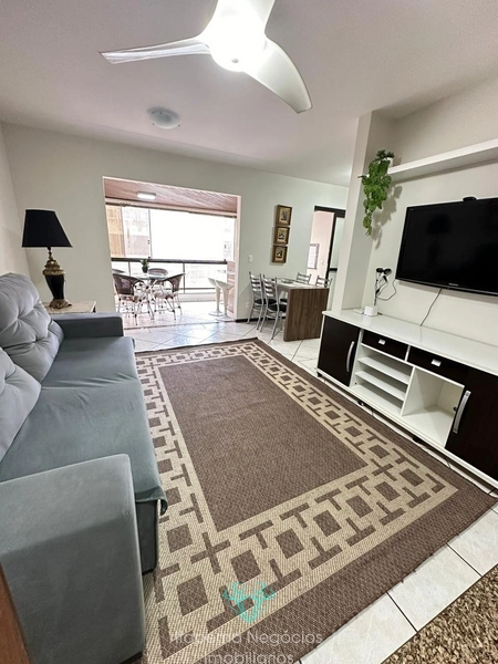 apartamento mobiliado 3 quartos na Meia Praia: 3ª foto da galeria de imagens do imóvel