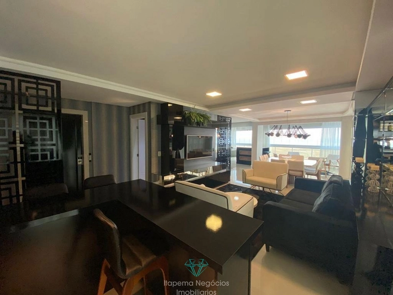APARTAMENTO NA MEIA PRAIA ITAPEMA | 4 SUÍTES | 209M²: 9ª foto da galeria de imagens do imóvel