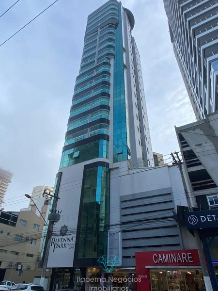APARTAMENTO NA MEIA PRAIA ITAPEMA | 4 SUÍTES | 209M²: 3ª foto da galeria de imagens do imóvel