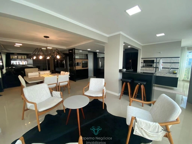 APARTAMENTO NA MEIA PRAIA ITAPEMA | 4 SUÍTES | 209M²: 11ª foto da galeria de imagens do imóvel