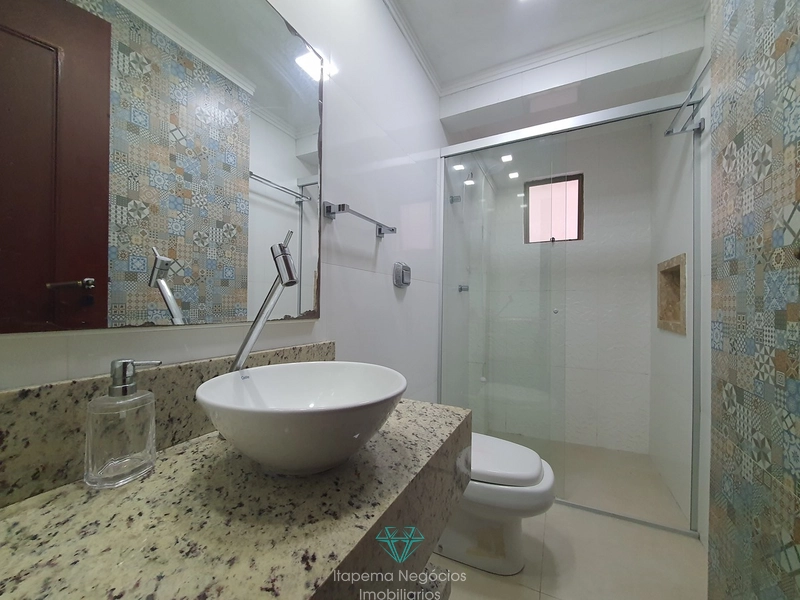 Apartamento frente mar com 3 dormitórios 204m Meia Praia: 34ª foto da galeria de imagens do imóvel