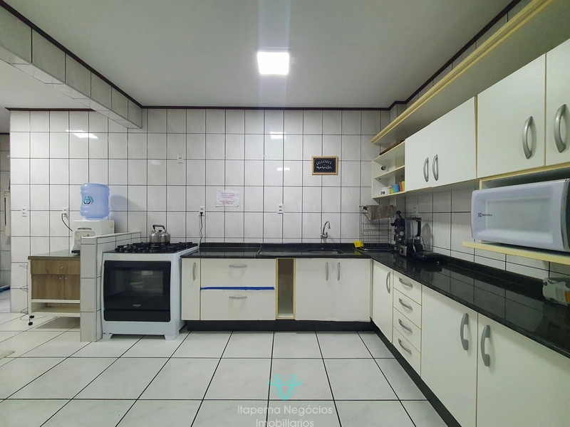 Apartamento frente mar com 3 dormitórios 204m Meia Praia: 41ª foto da galeria de imagens do imóvel