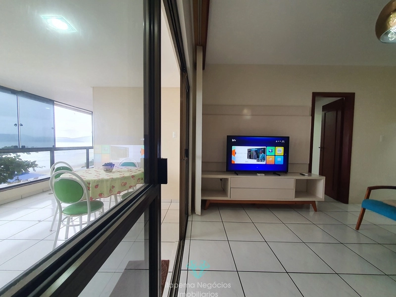 Apartamento frente mar com 3 dormitórios 204m Meia Praia: 20ª foto da galeria de imagens do imóvel
