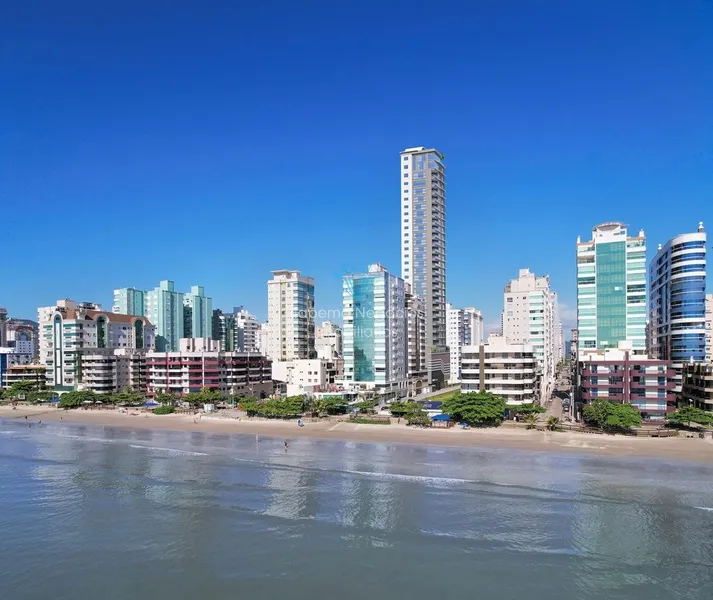 Excelente localização, 4 Suítes, 3 Vagas - Meia Praia: 8ª foto da galeria de imagens do imóvel