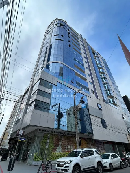 Apartamento 4 Dormitórios Sendo 4 Suítes - Avenida Nereu Ramos.: 26ª foto da galeria de imagens do imóvel