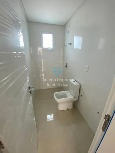 Apartamento 4 Dormitórios Sendo 4 Suítes - Avenida Nereu Ramos.: 55ª foto da galeria de imagens do imóvel