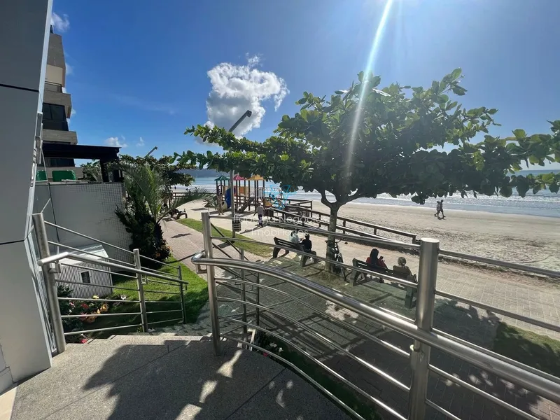 APARTAMENTO FRENTE PARA O MAR EM ITAPEMA 4 SUÍTES.: 3ª foto da galeria de imagens do imóvel