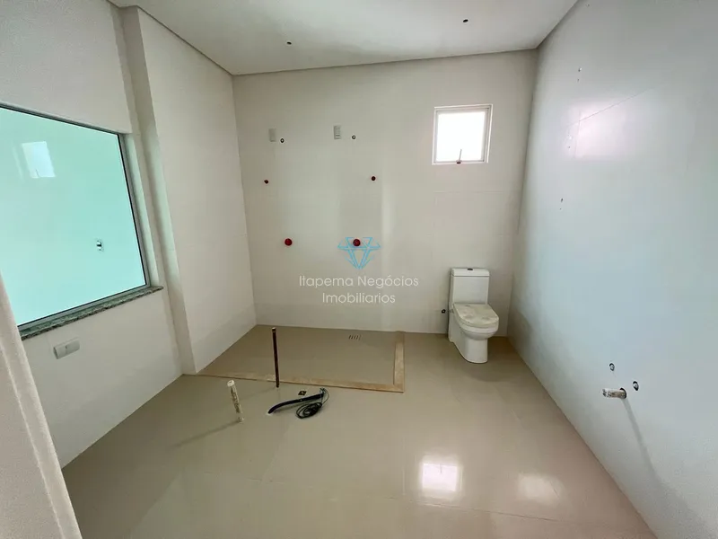 APARTAMENTO FRENTE PARA O MAR EM ITAPEMA 4 SUÍTES.: 31ª foto da galeria de imagens do imóvel