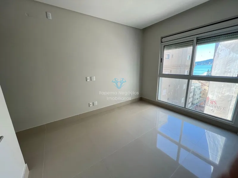APARTAMENTO FRENTE PARA O MAR EM ITAPEMA 4 SUÍTES.: 22ª foto da galeria de imagens do imóvel