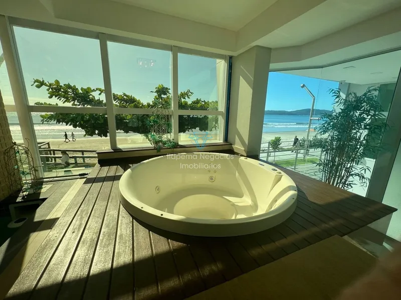 APARTAMENTO FRENTE PARA O MAR EM ITAPEMA 4 SUÍTES.: 33ª foto da galeria de imagens do imóvel