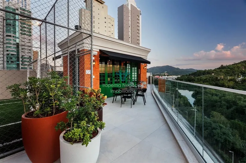 Apartamento em Balneário Camboriú com 5 Suítes e 5 Vagas .: 7ª foto da galeria de imagens do imóvel