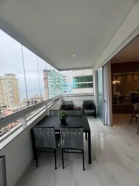 Apartamento 04 suítes, e 03 vagas- Meia Praia: 2ª foto da galeria de imagens do imóvel