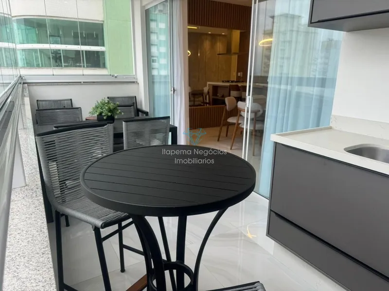 Apartamento 04 suítes, e 03 vagas- Meia Praia: 3ª foto da galeria de imagens do imóvel