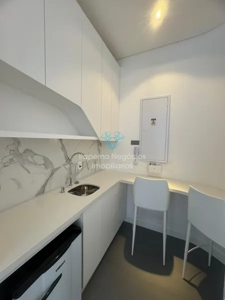 Apartamento 04 suítes, e 03 vagas- Meia Praia: 46ª foto da galeria de imagens do imóvel