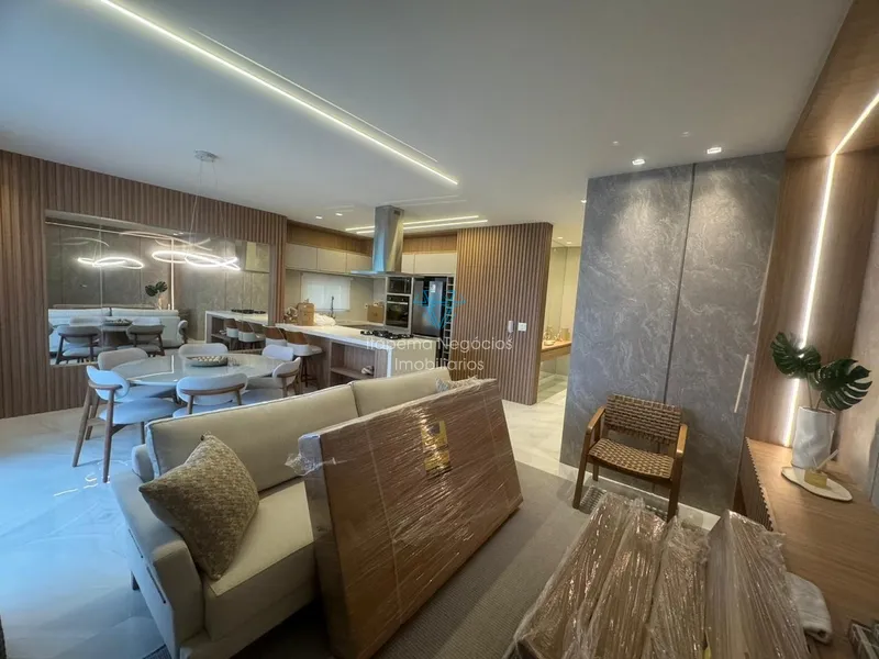 Apartamento 04 suítes, e 03 vagas- Meia Praia: 8ª foto da galeria de imagens do imóvel