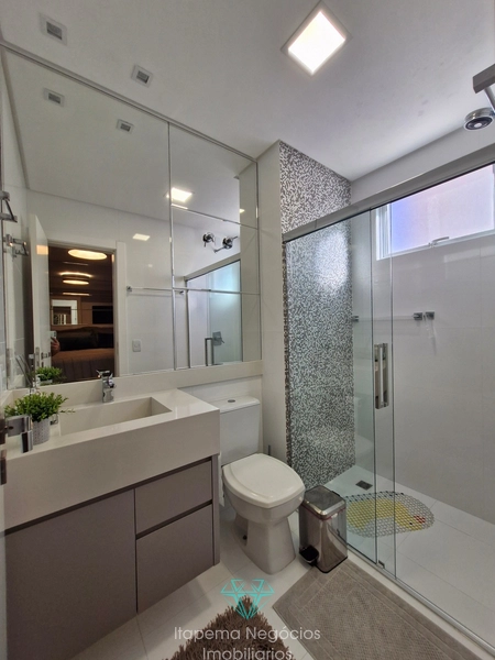 Apartamento 4 Dormitórios Sendo 4 Suítes - Frente para o mar.: 55ª foto da galeria de imagens do imóvel