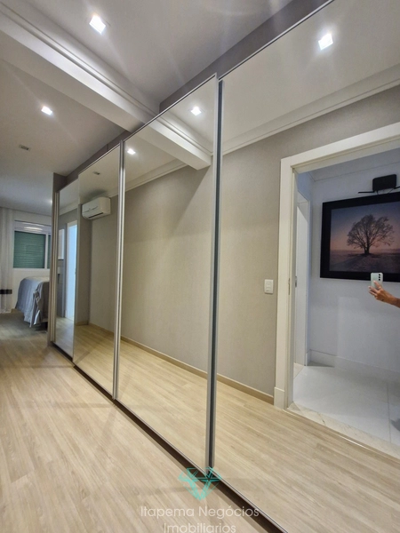 Apartamento 4 Dormitórios Sendo 4 Suítes - Frente para o mar.: 57ª foto da galeria de imagens do imóvel