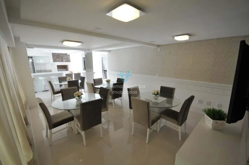 Apartamento com 04 Dormitórios - 05 Banheiros: 7ª foto da galeria de imagens do imóvel