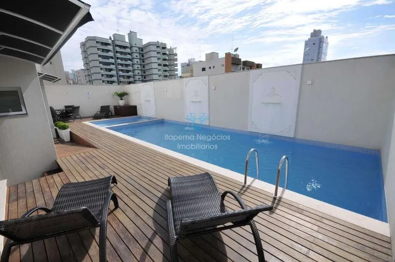 Apartamento com 04 Dormitórios - 05 Banheiros: 2ª foto da galeria de imagens do imóvel