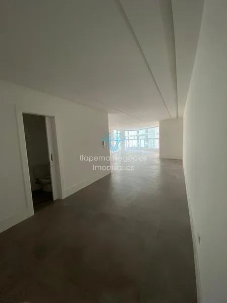Apartamento 4 Suítes 3 Vagas - Quadra mar.: 5ª foto da galeria de imagens do imóvel