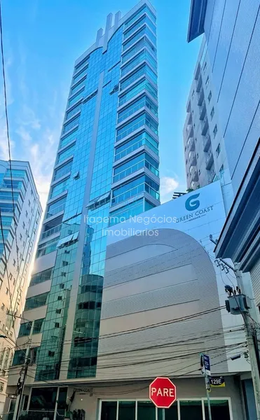 Apartamento 4 Suítes 3 Vagas - Quadra mar.: 1ª foto da galeria de imagens do imóvel
