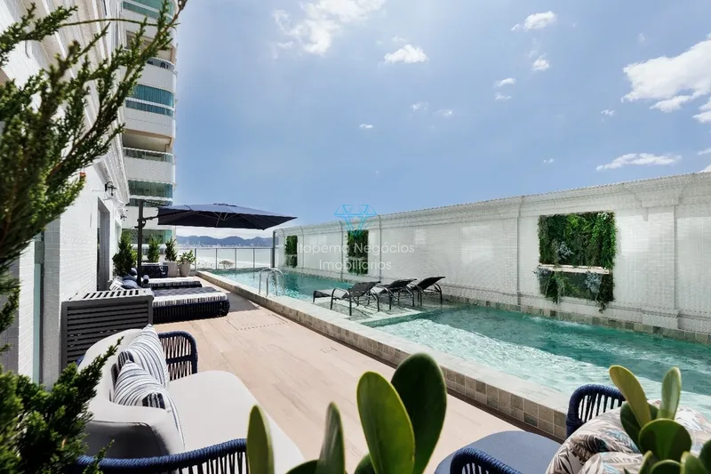 Apartamento com 4 Suítes 3 Vagas, a 30 metros do mar.: 21ª foto da galeria de imagens do imóvel
