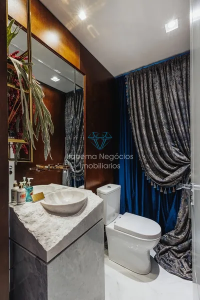 Apartamento com 4 Suítes 3 Vagas, a 30 metros do mar.: 10ª foto da galeria de imagens do imóvel