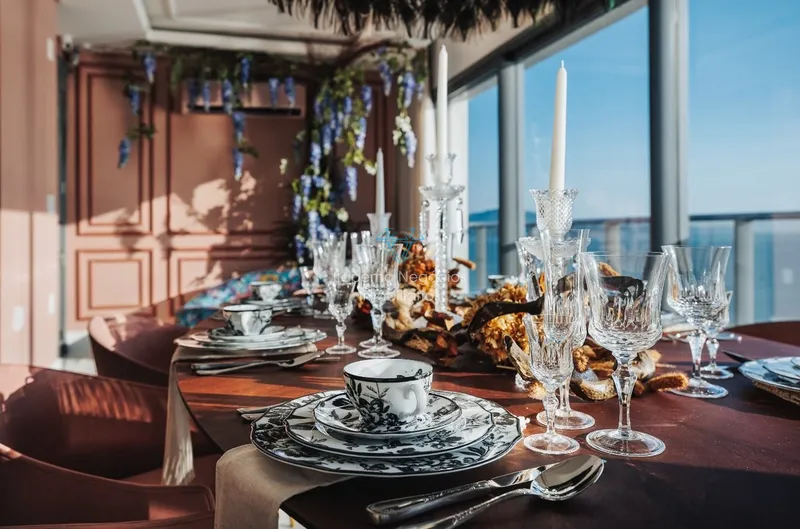 Apartamento com 4 Suítes 3 Vagas, a 30 metros do mar.: 5ª foto da galeria de imagens do imóvel