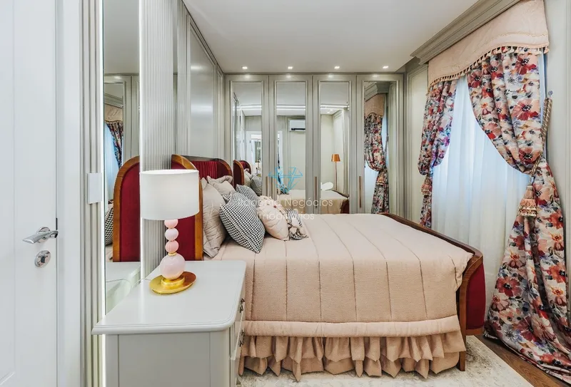 Apartamento com 4 Suítes 3 Vagas, a 30 metros do mar.: 7ª foto da galeria de imagens do imóvel