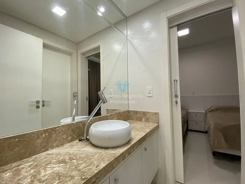 Apartamento Mobiliado - Localizado na Segunda Quadra Mar: 12ª foto da galeria de imagens do imóvel
