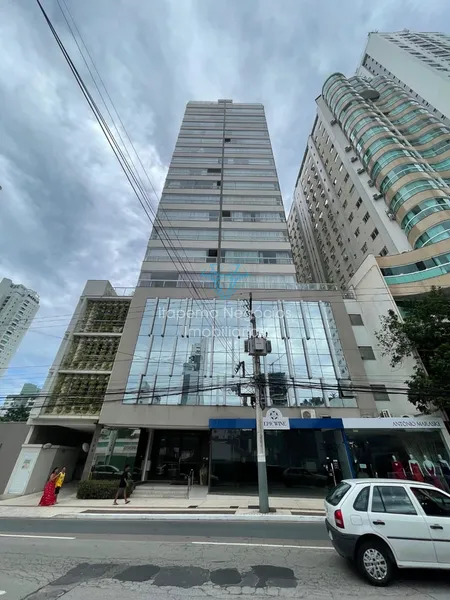 Apartamento Mobiliado bem localizado em Balneário Camboriú: 2ª foto da galeria de imagens do imóvel