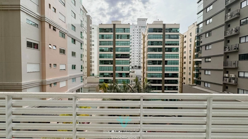 Apartamento Mobiliado com 03 Suítes - 03 Vagas de Garagem: 4ª foto da galeria de imagens do imóvel