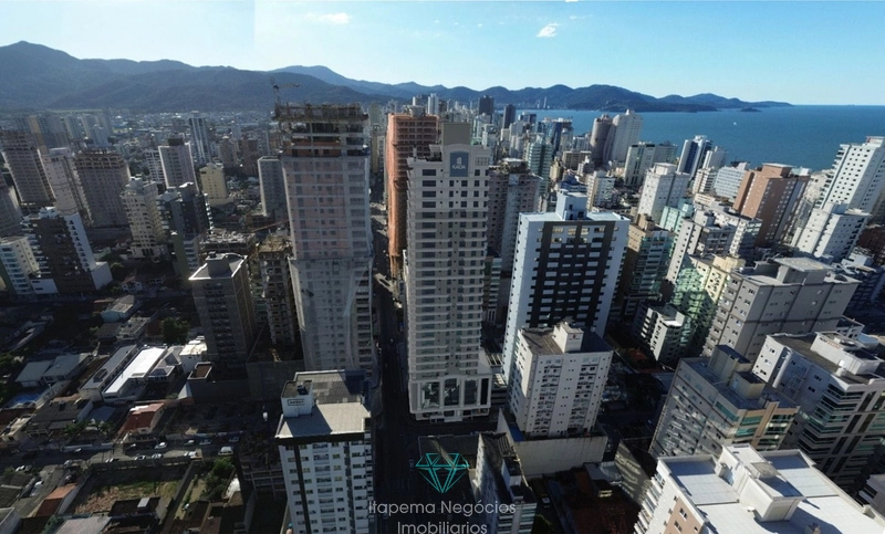 Apartamento bem localizado com 04 Suítes - 03 Vagas de Garagem: 12ª foto da galeria de imagens do imóvel