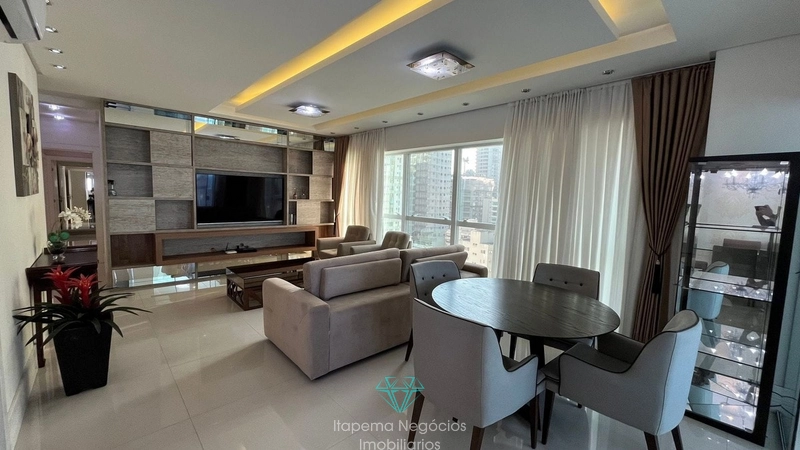 Apartamento Mobiliado com 04 - Dormitórios - 04 - Suítes: 2ª foto da galeria de imagens do imóvel