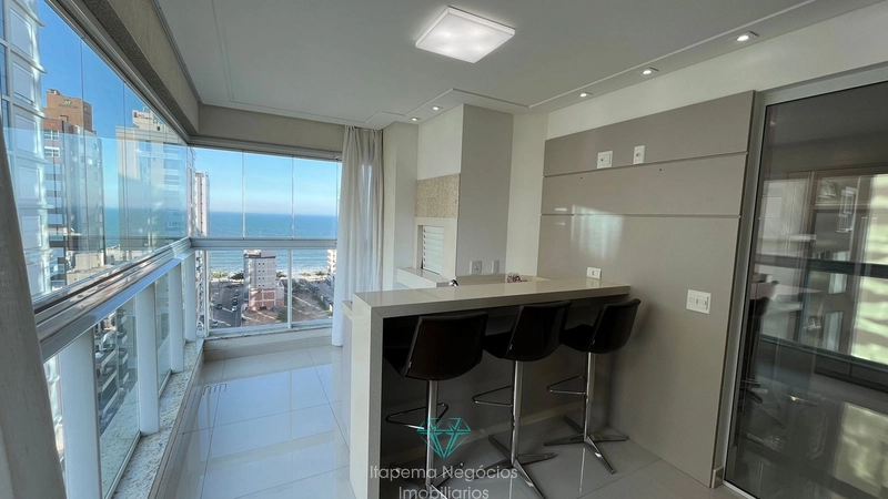 Apartamento Mobiliado com 04 - Dormitórios - 04 - Suítes: 4ª foto da galeria de imagens do imóvel