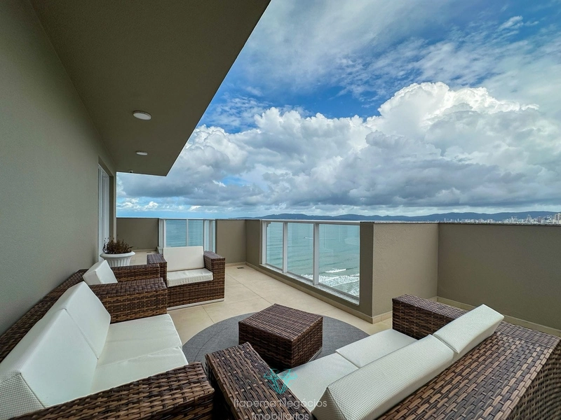 Apartamento 3 Suítes , 2 Vagas. Frente Mar: 13ª foto da galeria de imagens do imóvel