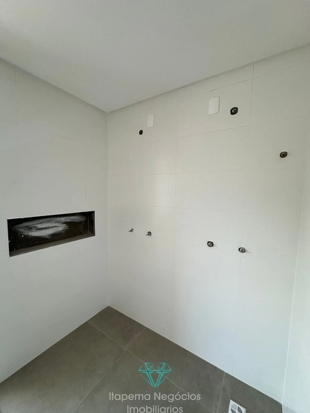 Apartamento com 03 - Dormitórios - 02- Vagas de Garagem: 12ª foto da galeria de imagens do imóvel