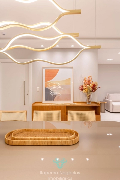 Apartamento 4 Suítes, 3 Vagas - Alto Padrão e de frente para avenida.: 2ª foto da galeria de imagens do imóvel