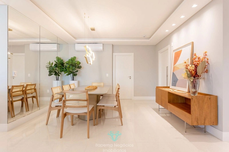 Apartamento 4 Suítes, 3 Vagas - Alto Padrão e de frente para avenida.: 9ª foto da galeria de imagens do imóvel