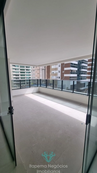 Apartamento com 4 Suítes 4 Vagas - Meia praia - Itapema: 6ª foto da galeria de imagens do imóvel