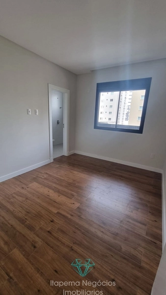 Apartamento com 4 Suítes 4 Vagas - Meia praia - Itapema: 13ª foto da galeria de imagens do imóvel