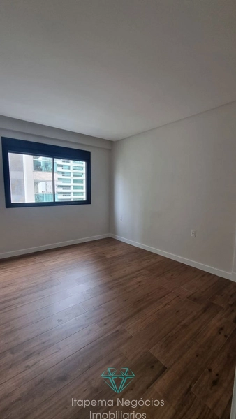 Apartamento com 4 Suítes 4 Vagas - Meia praia - Itapema: 12ª foto da galeria de imagens do imóvel