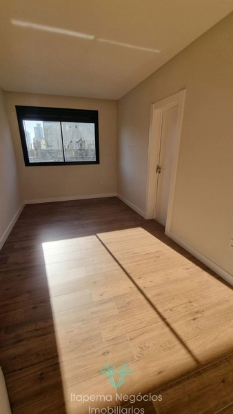 Apartamento 4 Dormitórios Sendo 4 Suítes .: 6ª foto da galeria de imagens do imóvel