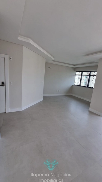 Apartamento 3 Dormitórios Sendo 3 Suítes .: 2ª foto da galeria de imagens do imóvel